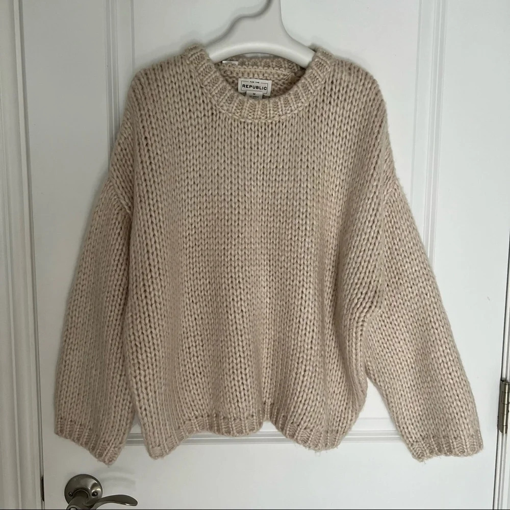 For The Republic Dropped-Shoulder Knit Sweater size M
